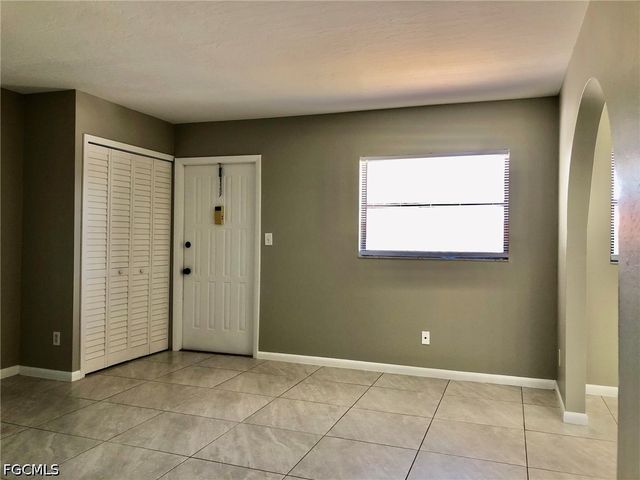 4781 Orange Grove BLVD 7, North Fort Myers, FL 33903