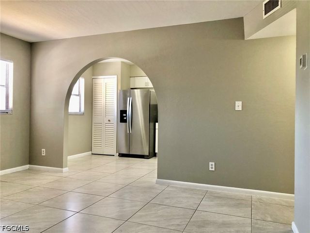 4781 Orange Grove BLVD 7, North Fort Myers, FL 33903