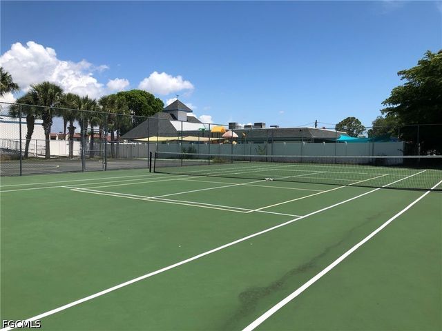 4781 Orange Grove BLVD 7, North Fort Myers, FL 33903