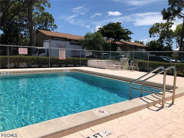 4781 Orange Grove BLVD 7, North Fort Myers, FL 33903