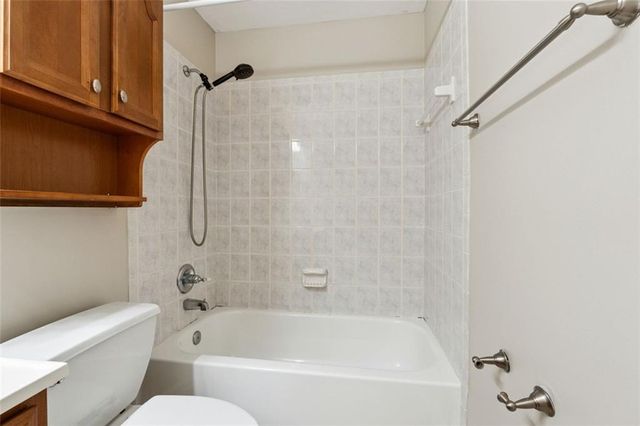1425 Wheatfield Drive, Lawrenceville, GA 30043