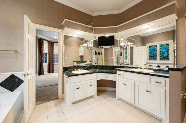 4037 Cotswold Court, Dallas, TX 75220