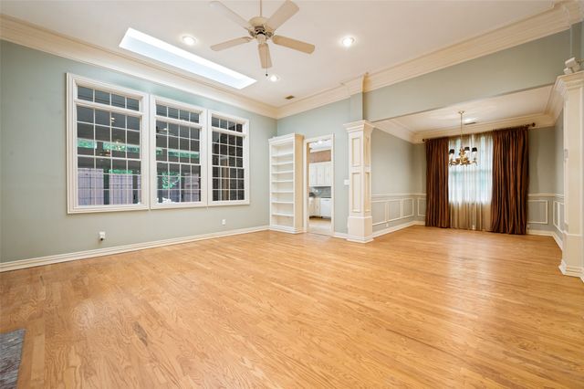4037 Cotswold Court, Dallas, TX 75220