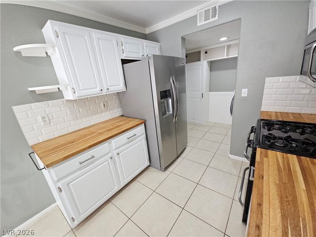 1612 Coyote Run Drive, Henderson, NV 89014