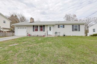 25 Euclid Avenue, Middletown, NY 10940