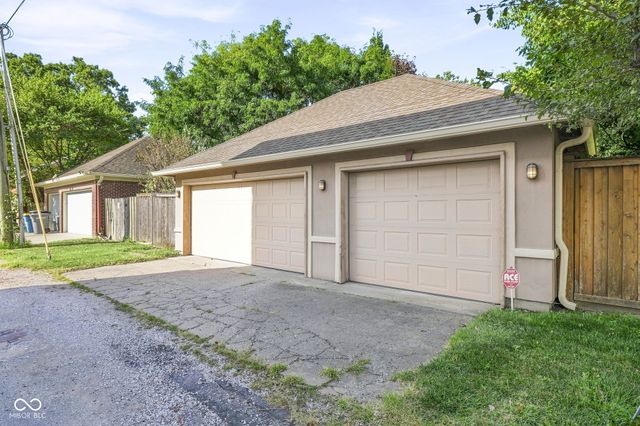 1567 Broadway Street, Indianapolis, IN 46202