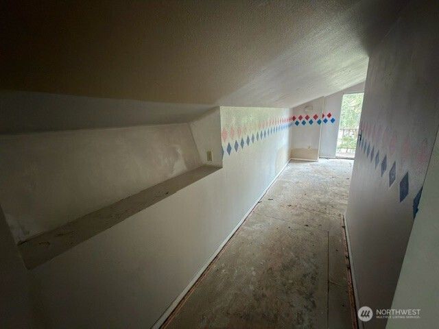 389 Rainbow Drive, Sedro Woolley, WA 98284