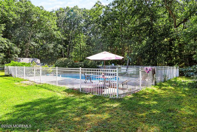 14 Mirta Court, Jackson, NJ 08527