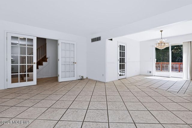 14 Mirta Court, Jackson, NJ 08527
