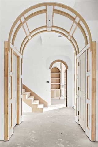 5827 Del Roy Drive, Dallas, TX 75230