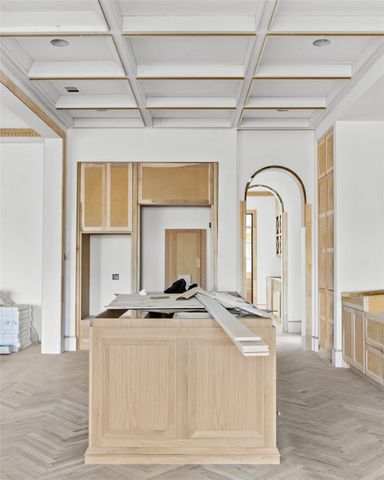 5827 Del Roy Drive, Dallas, TX 75230