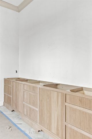 5827 Del Roy Drive, Dallas, TX 75230