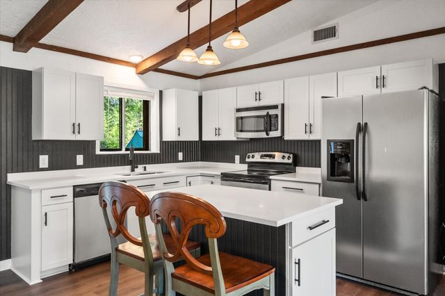 1702 Lazy U Drive, Canton, TX 75103