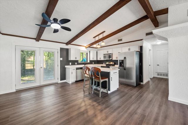 1702 Lazy U Drive, Canton, TX 75103
