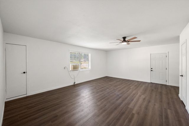 1702 Lazy U Drive, Canton, TX 75103