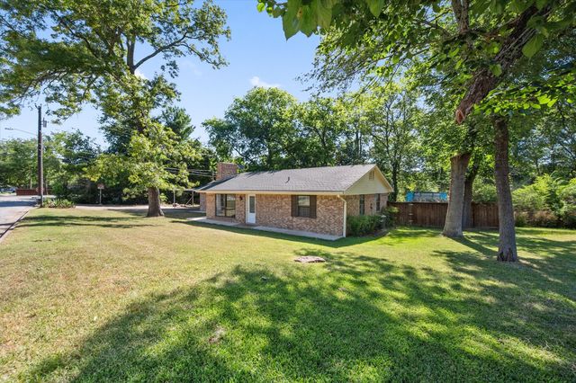1702 Lazy U Drive, Canton, TX 75103