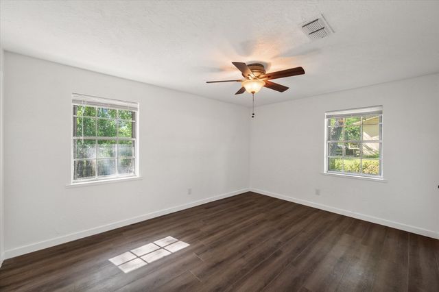 1702 Lazy U Drive, Canton, TX 75103