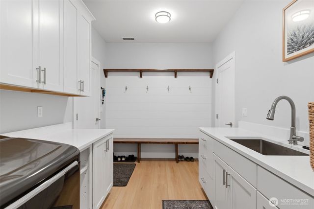 6224 76th Street E, Puyallup, WA 98371