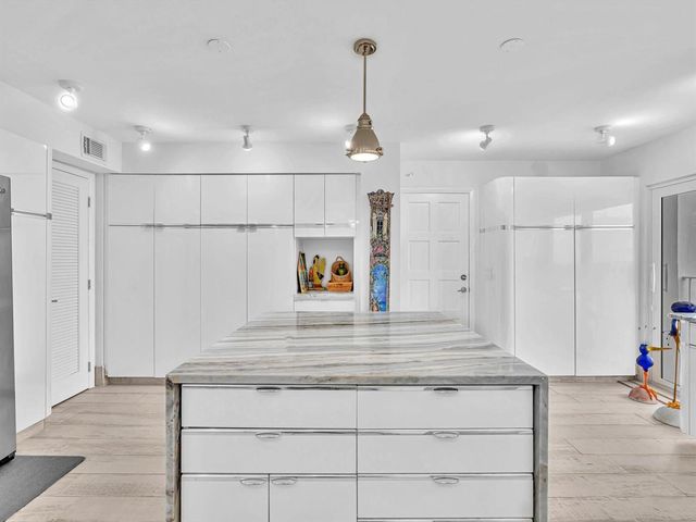 3000 S Ocean Boulevard 1504, Boca Raton, FL 33432
