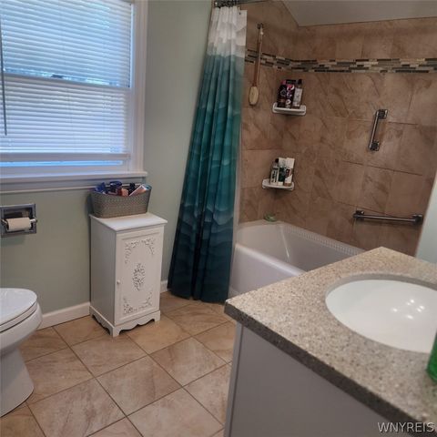 153 Pinecrest Drive, Irondequoit, NY 14617