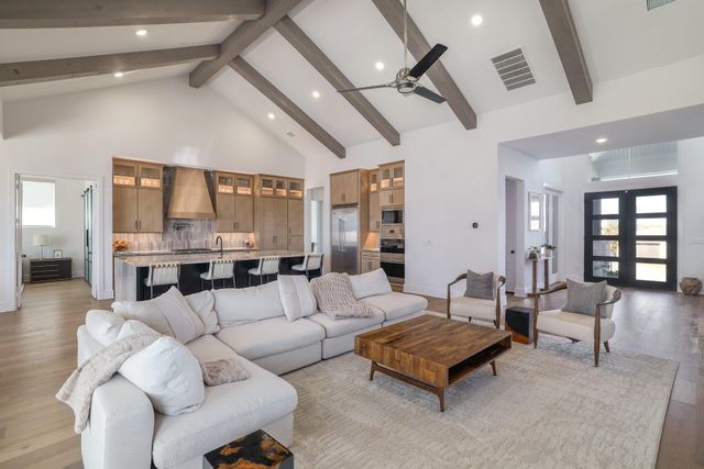 901 Bristol Creek BND, Lakeway, TX 78738