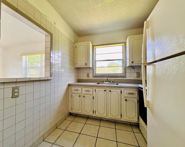 141 Sussex H, West Palm Beach, FL 33417