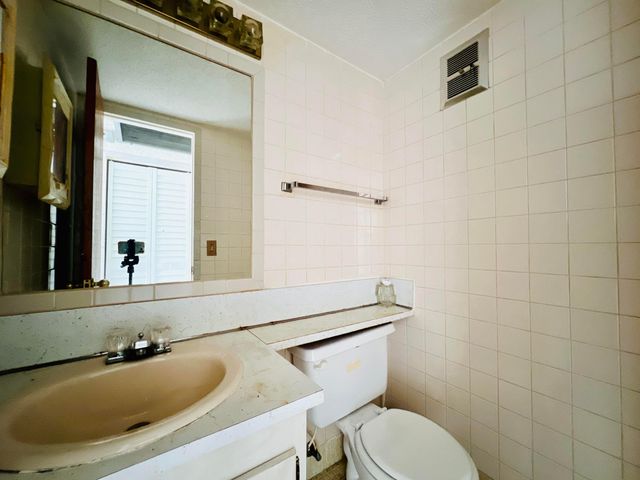 141 Sussex H, West Palm Beach, FL 33417