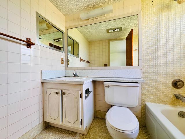 141 Sussex H, West Palm Beach, FL 33417