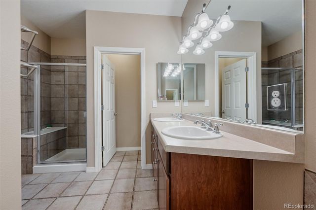 6696 S Shawnee Street, Aurora, CO 80016