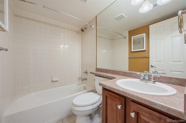 6696 S Shawnee Street, Aurora, CO 80016