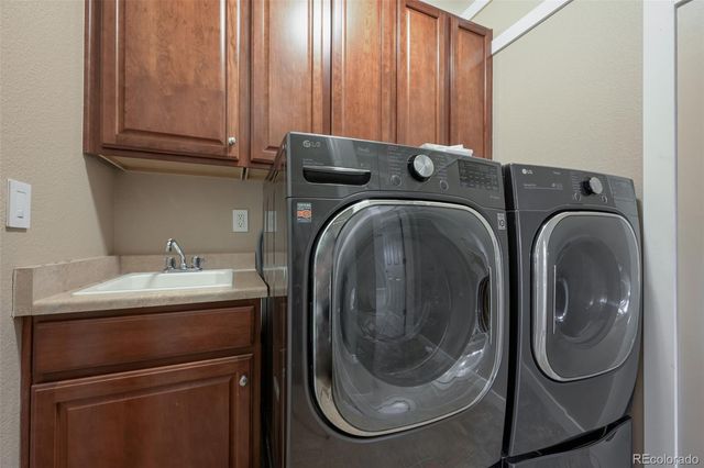 6696 S Shawnee Street, Aurora, CO 80016