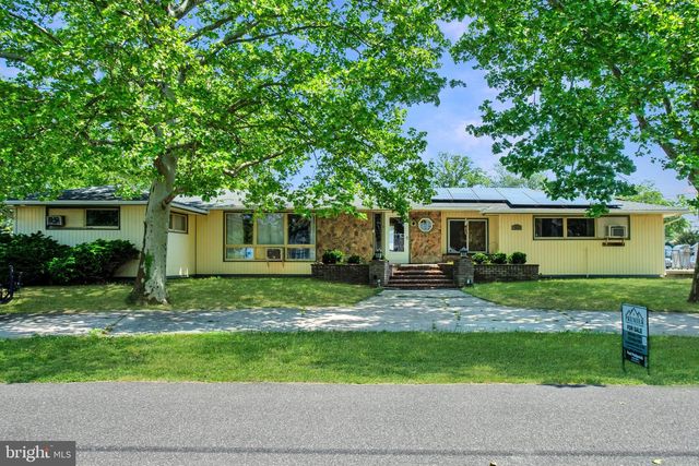 210 S RAILROAD AVE, Rio Grande, NJ 08242