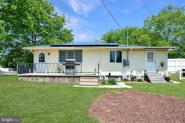 210 S RAILROAD AVE, Rio Grande, NJ 08242