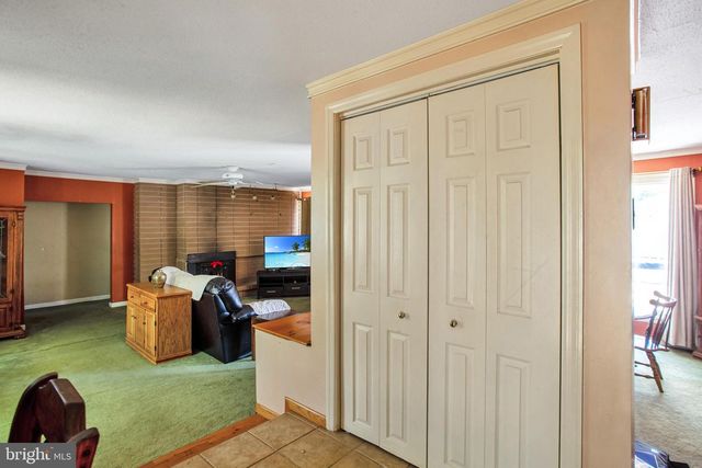 210 S RAILROAD AVE, Rio Grande, NJ 08242