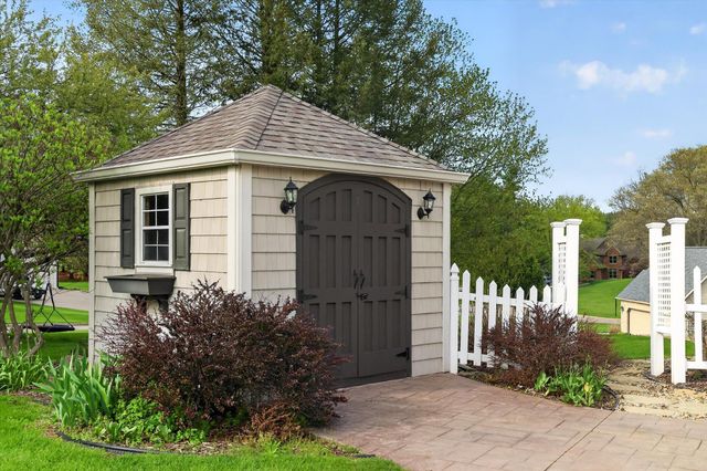 9196 Shade Tree Circle, Comstock Twp, MI 49053
