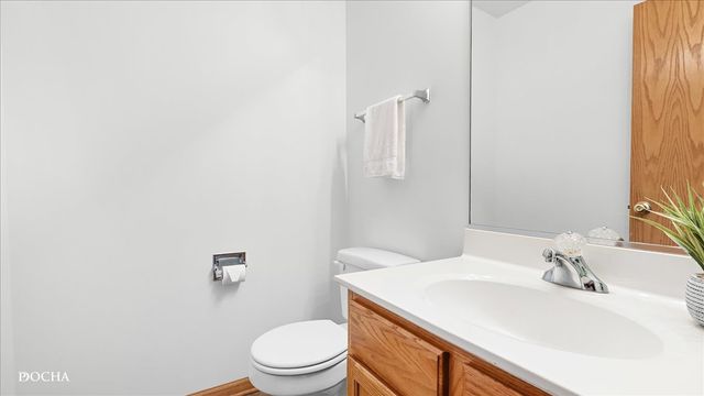 418 Terrace Lane, Oswego, IL 60543