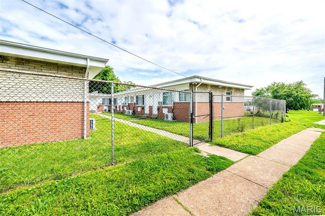 1068 Sutter Avenue, St Louis, MO 63130