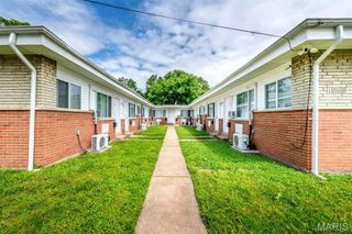 1068 Sutter Avenue, St Louis, MO 63130