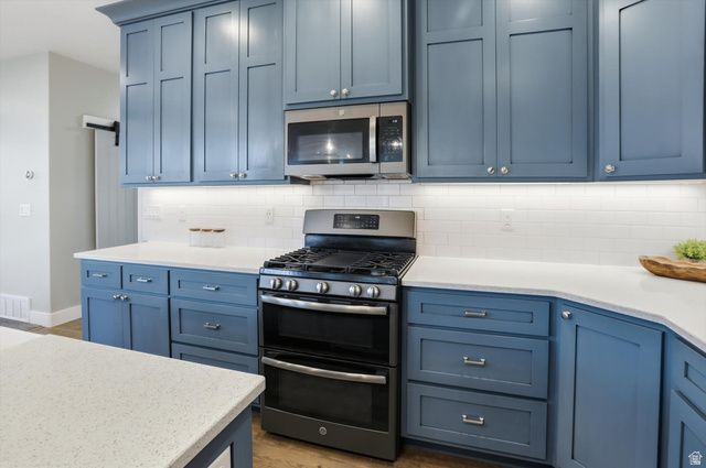 1009 E HIGH CREEK RD, Cove, UT 84320