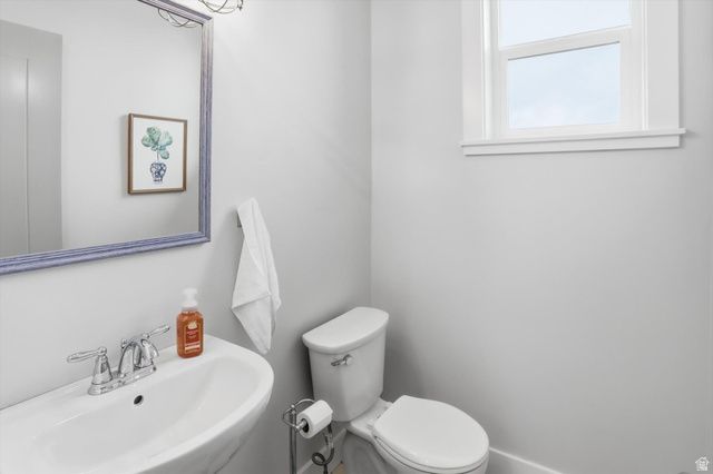 1009 E HIGH CREEK RD, Cove, UT 84320