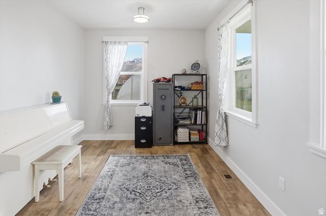 1009 E HIGH CREEK RD, Cove, UT 84320