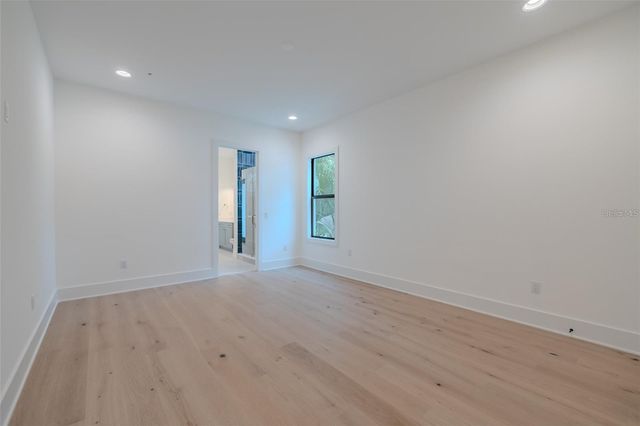 4608 W EL PRADO BOULEVARD, Tampa, FL 33629