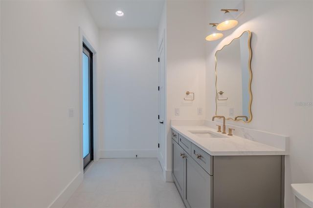 4608 W EL PRADO BOULEVARD, Tampa, FL 33629