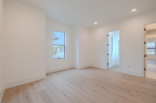 4608 W EL PRADO BOULEVARD, Tampa, FL 33629