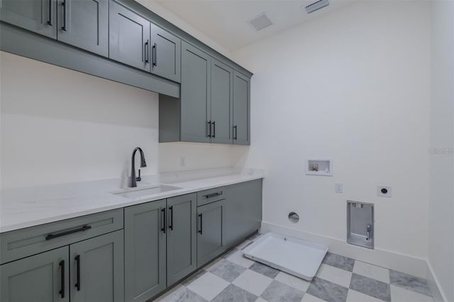 4608 W EL PRADO BOULEVARD, Tampa, FL 33629