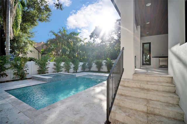 4608 W EL PRADO BOULEVARD, Tampa, FL 33629