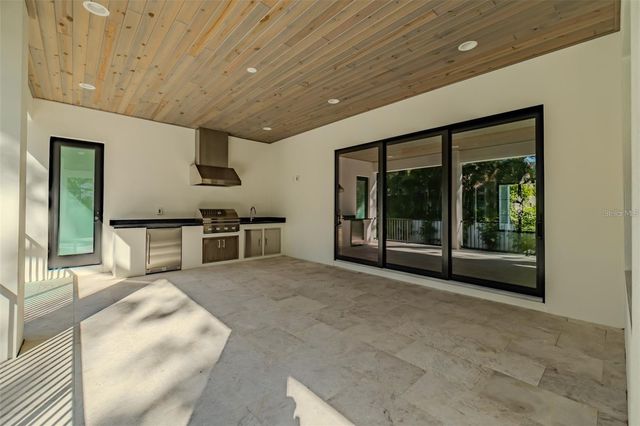 4608 W EL PRADO BOULEVARD, Tampa, FL 33629
