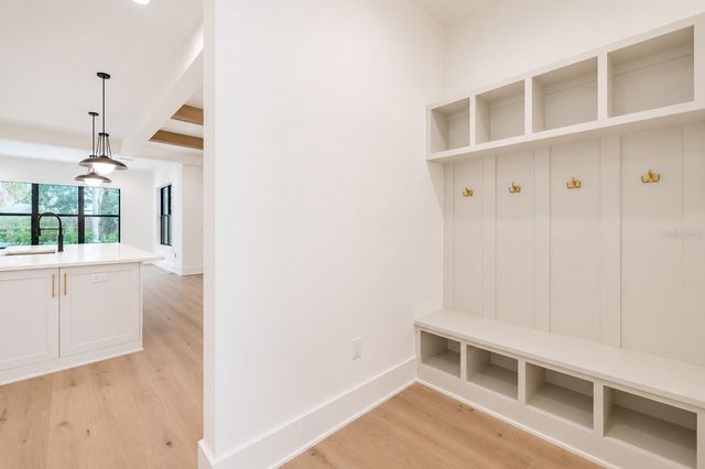 4608 W EL PRADO BOULEVARD, Tampa, FL 33629