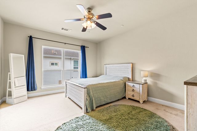 207 S Kealy Avenue, Lewisville, TX 75057