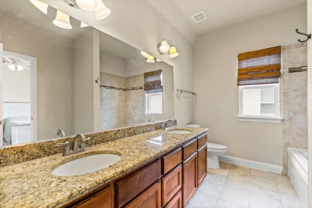 207 S Kealy Avenue, Lewisville, TX 75057